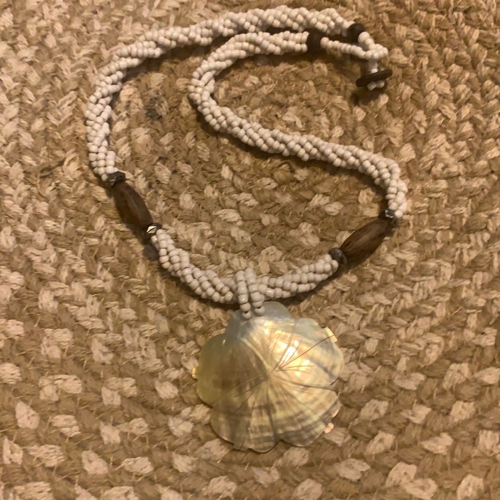 Shell necklace!